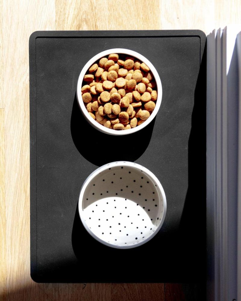 Bowls + Placemats |   Silicone Feeding Placemat In Black Bowls + Placemats Bowls + Placemats