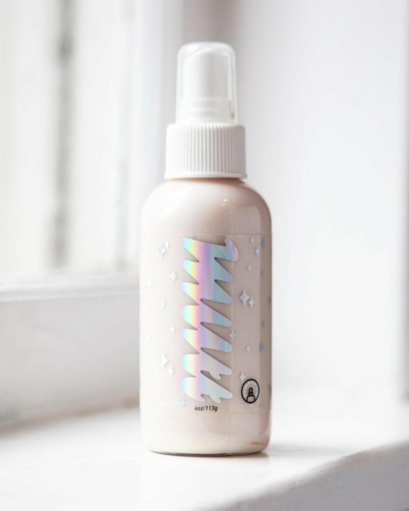 Clean |   No Rinse Dry Shampoo Mists For Pets In Fresh Strawberry With Eco-Friendly Glitter (Made In The Usa) Clean Clean