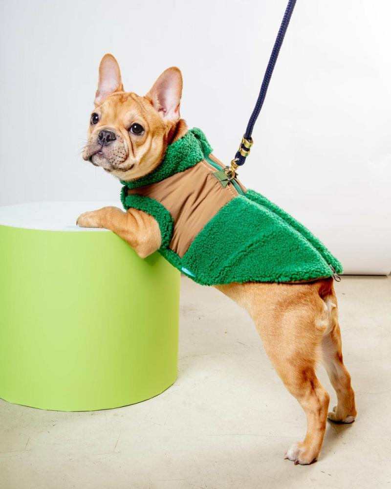 T-Shirts, Sweaters, Fleeces |   Zip-Up Sherpa Harness Vest In Forest Green (Final Sale) T-Shirts, Sweaters, Fleeces T-Shirts, Sweaters, Fleeces